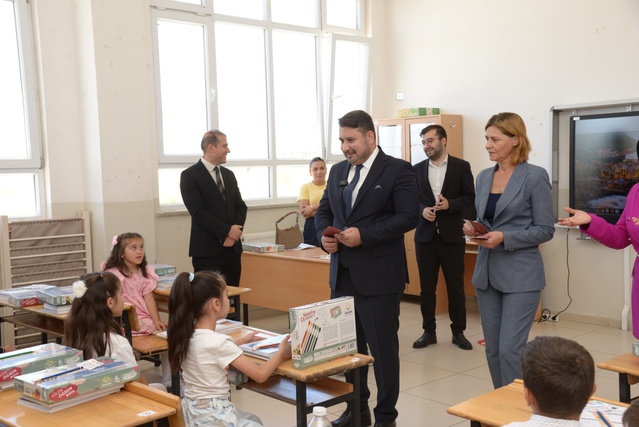 Kahramankazan Belediyesi'nden birinci sınıfa başlayan öğrencilere eğitim desteği