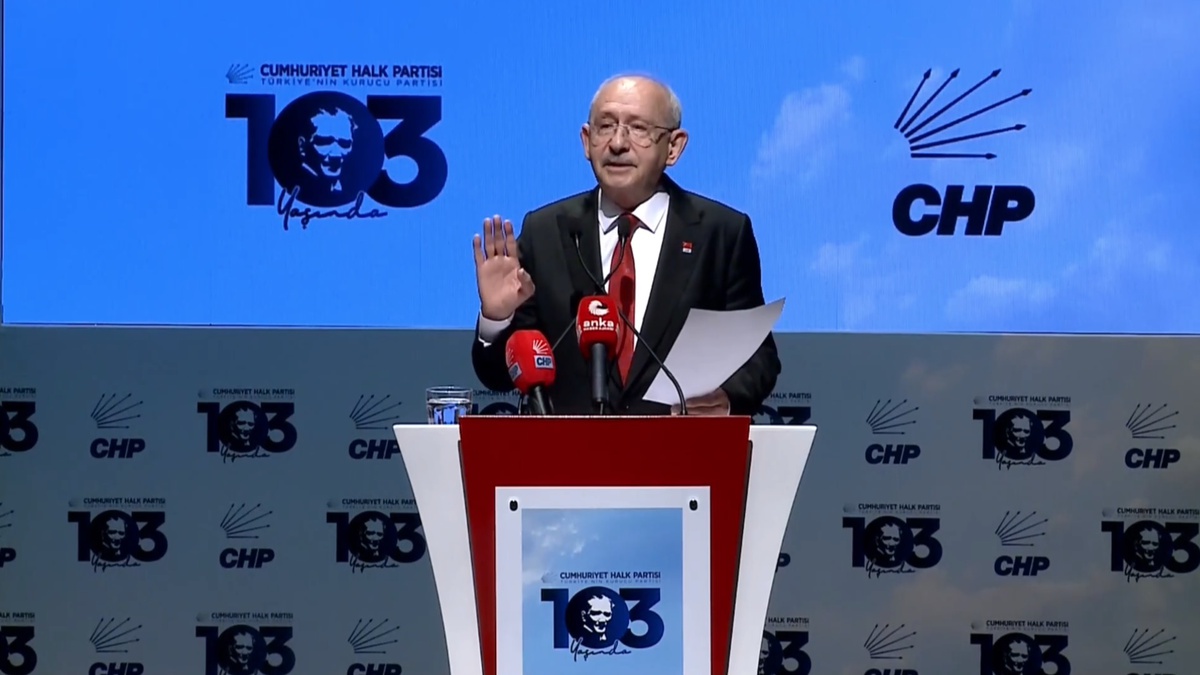 Kılıçdaroğlu CHP\'nin 103. yılında mücadelesini anlattı