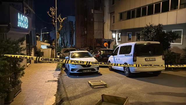 Gürcistan'dan Türkiye'ye Giriş Yapan Kırmızı Bültenle Aranan Suç Örgütü Üyesi Yakalandı