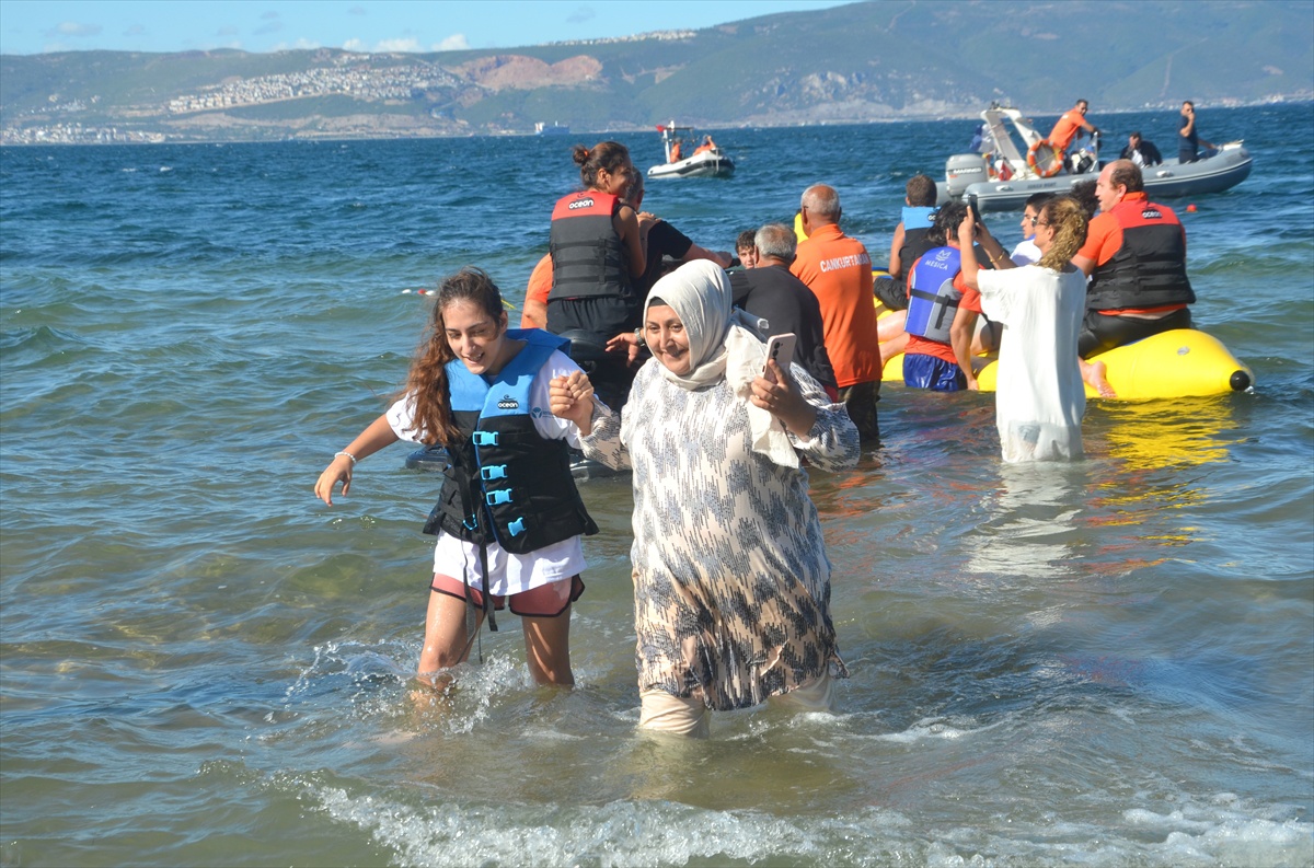 Kocaeli Karamürsel'de engelliler için su sporlarıyla Engelsiz Deniz Festivali yapıldı