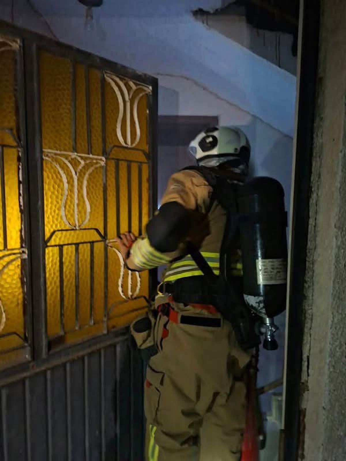 Samandağ’da evin elektrik şalterinde çıkan yangın söndürüldü