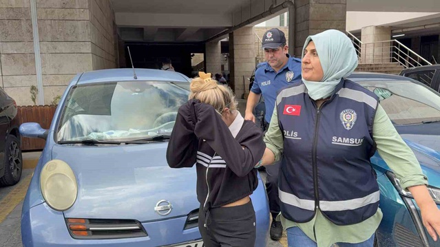 Samsun Canik'te AVM'deki mağazalardan giysi çalan 3 çocuk annesi kadın tutuklandı