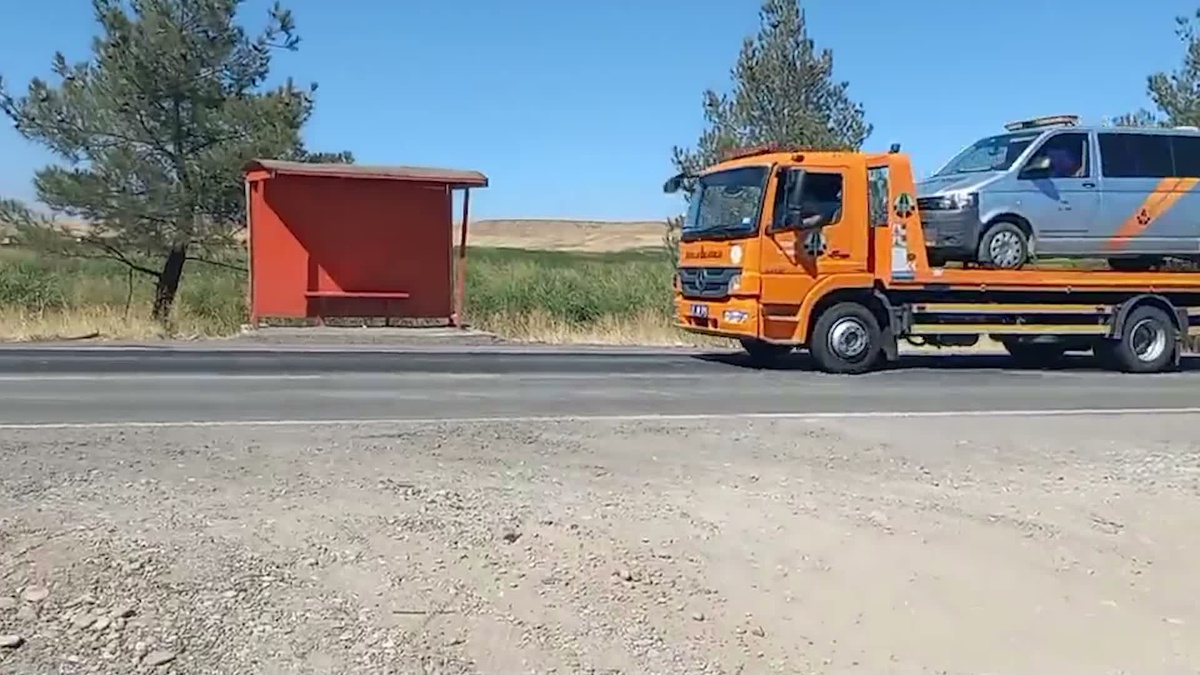 Sezgin Tanrıkulu\'ndan Karayolları\'na Bismil yolu sorusu