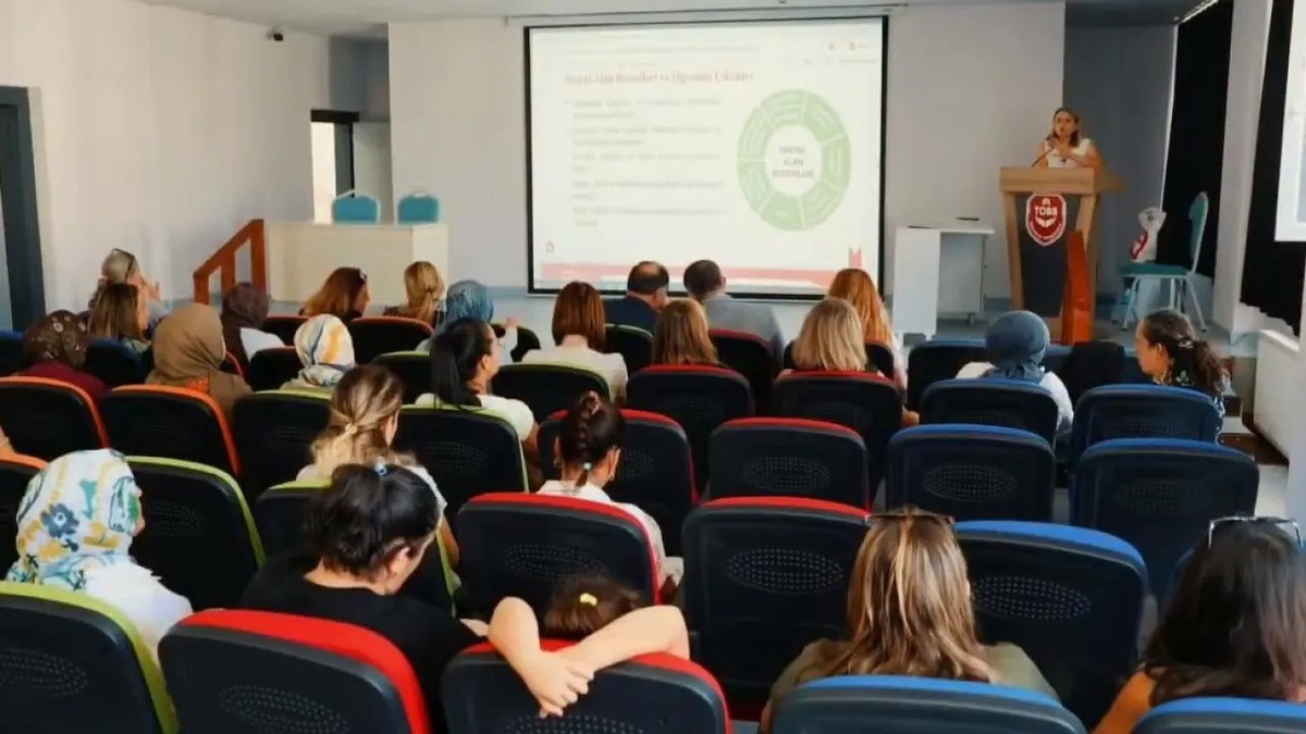 Sinop’ta okul öncesi öğretmenlerine yeni eğitim modeli anlatıldı