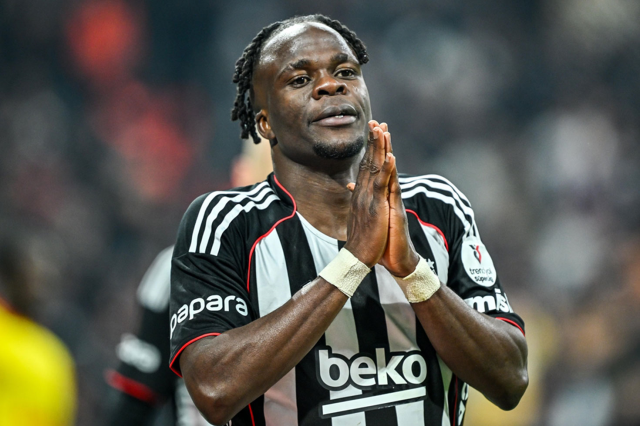 Beşiktaş'ta Vincenzo Italiano'ya 3 ay yetti