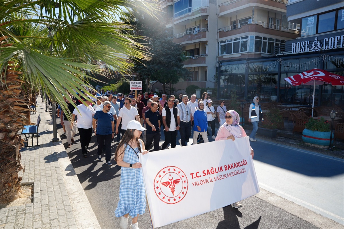 Yalova\'da Halk Sağlığı Haftası kapsamında yürüyüş düzenlendi