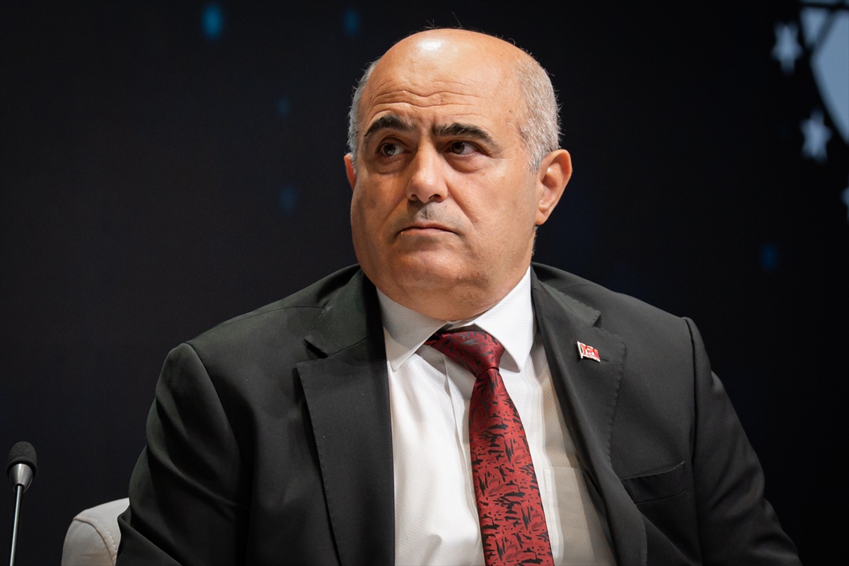 Yasa dışı bahis paneli Ankara\'da yapıldı; YÖK Başkanı gençleri hedef alan riskleri anlattı