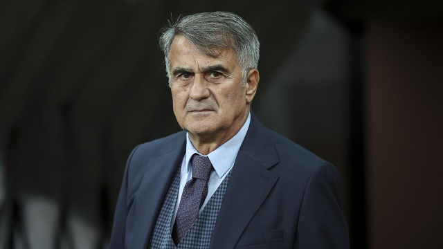 Trabzonspor bombayı Fenerbahçe'nin eski hocasıyla patlatıyor