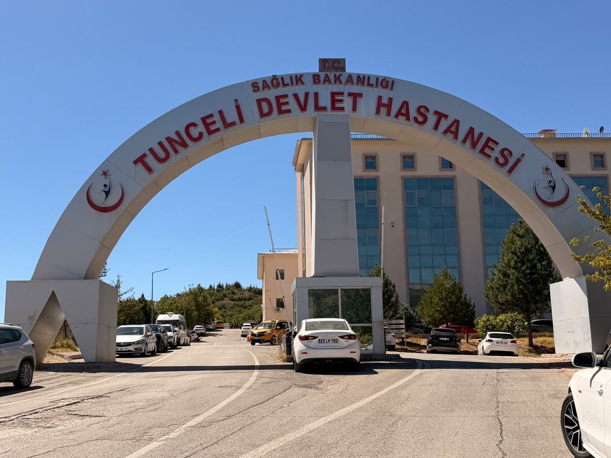 Tunceli Pertek\'te yüksek gerilim hattından düşen işçi ağır yaralandı, ameliyata alındı