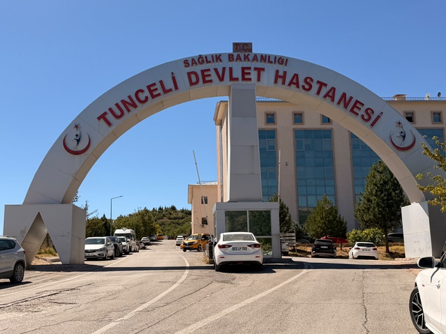 Tunceli Pertek'te yüksek gerilim hattından düşen işçi ağır yaralandı, ameliyata alındı