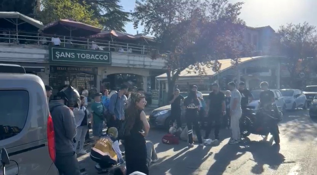Bursa Osmangazi'de kontrolden çıkan motosiklet devrildi, 2 genç yaralandı