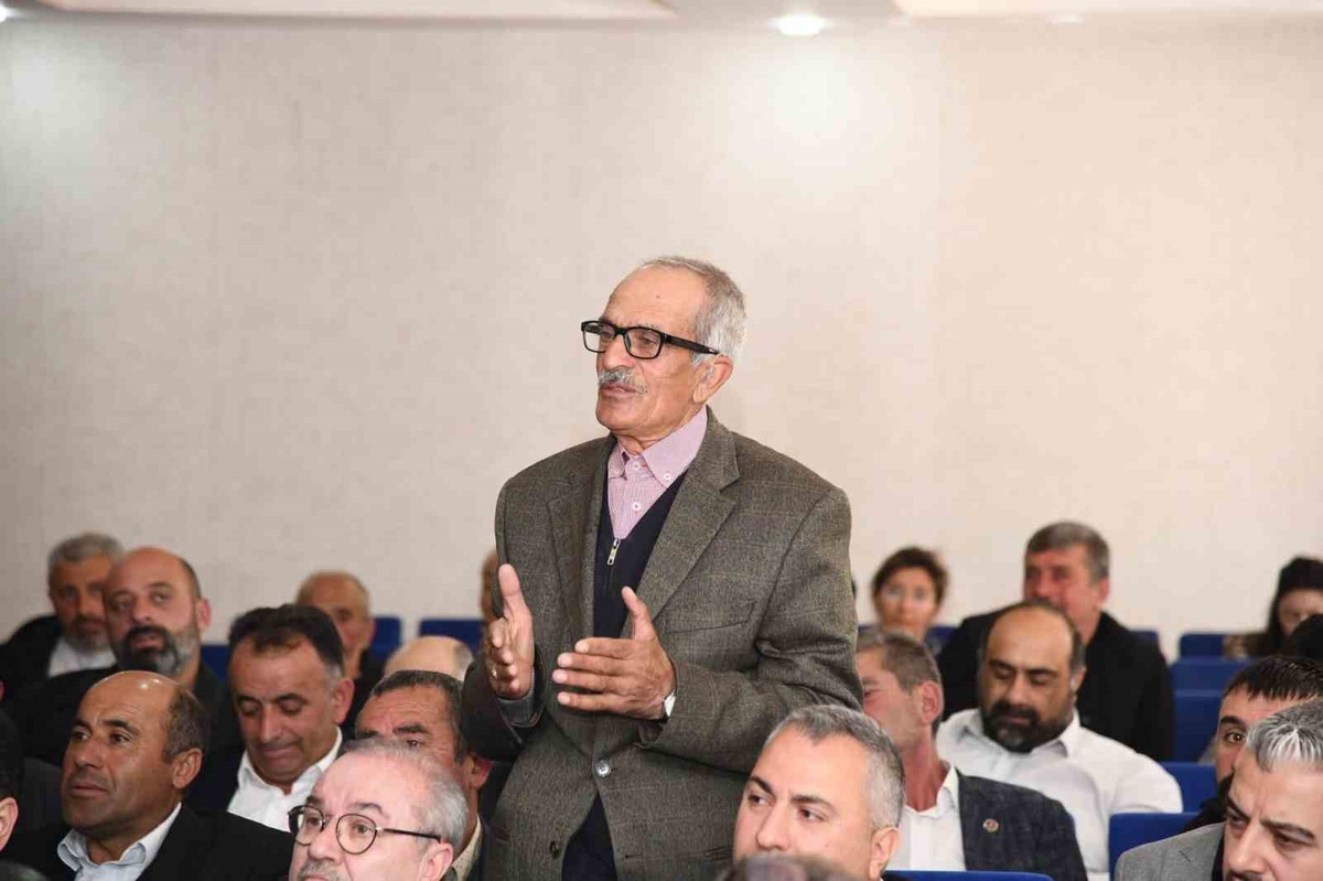 Ardahan Valisi Yamlı muhtarlarla buluştu, talepler tek tek dinlendi