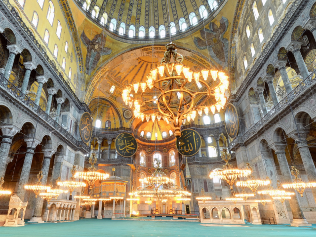 Ayasofya'nın mihrap bölümündeki kubbede güçlendirme ve konservasyon çalışmaları başlıyor