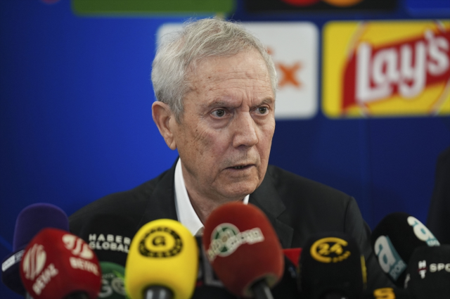 Aziz Yıldırım: İsmail Kartal görevinin başındadır