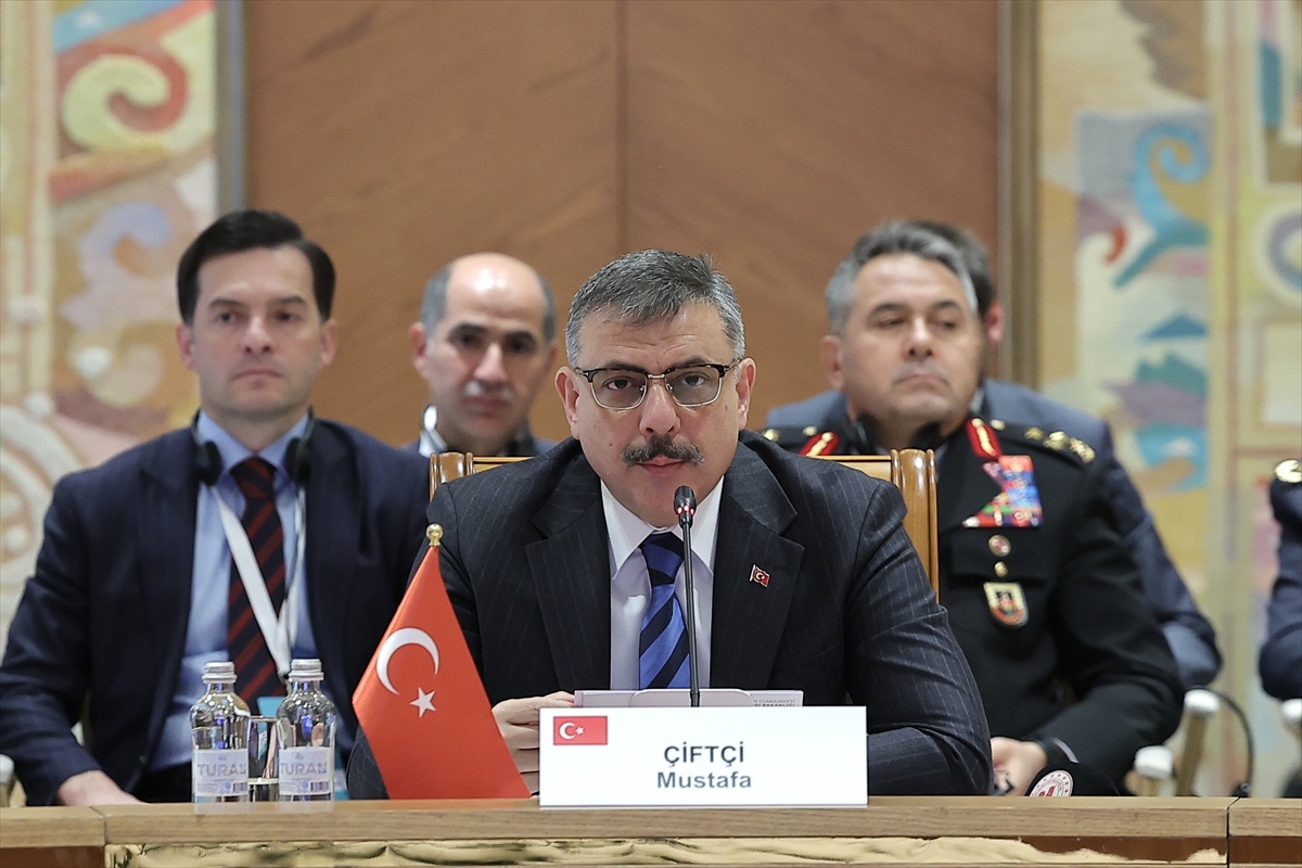 Bakan Çiftçi Astana\'da TDT ülkelerine seslendi, TÜRKPOL önerisini gündeme getirdi
