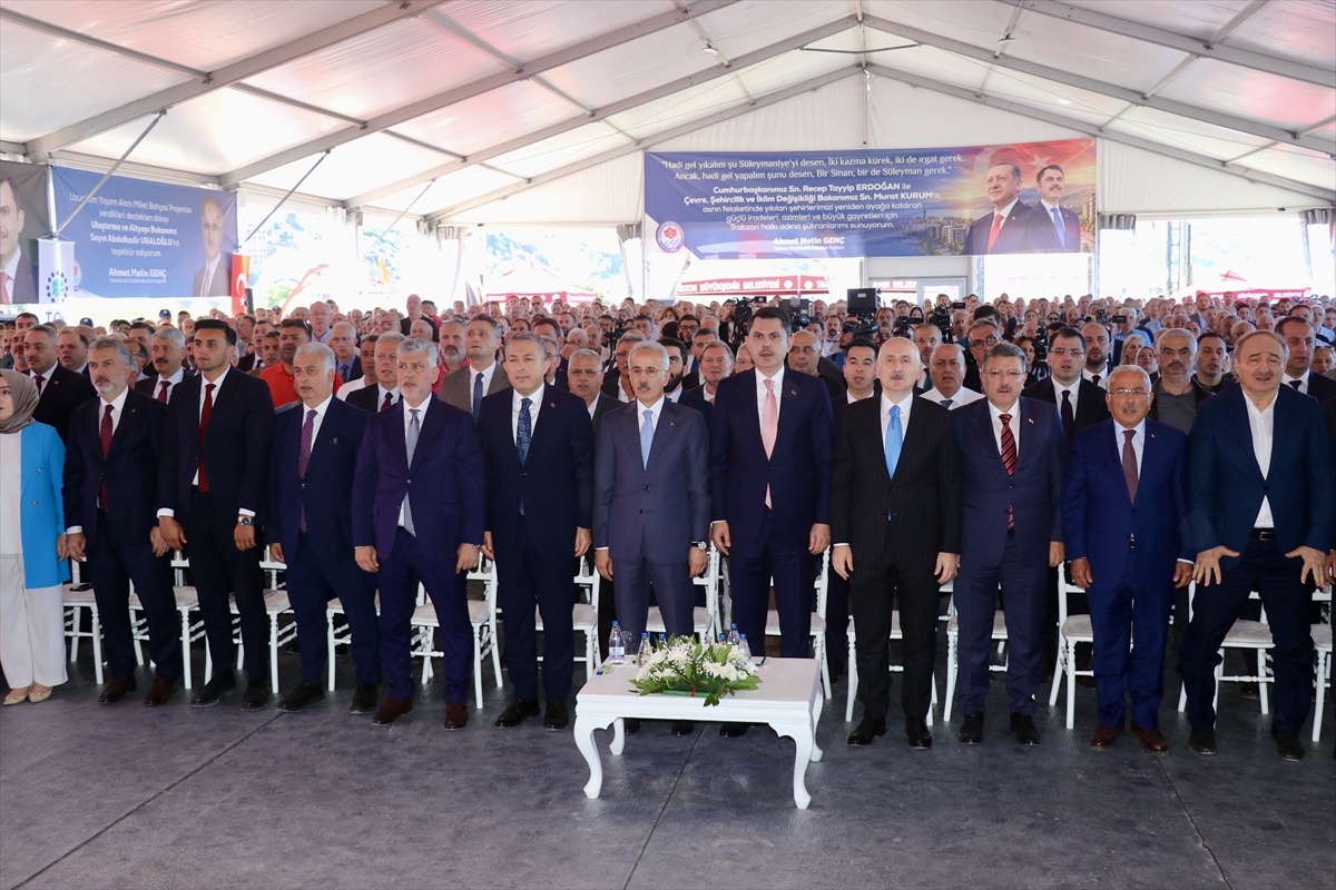 Bakan Uraloğlu, Uzunkum Yaşam Alanı Millet Bahçesi\'nin temel atma töreninde konuştu: