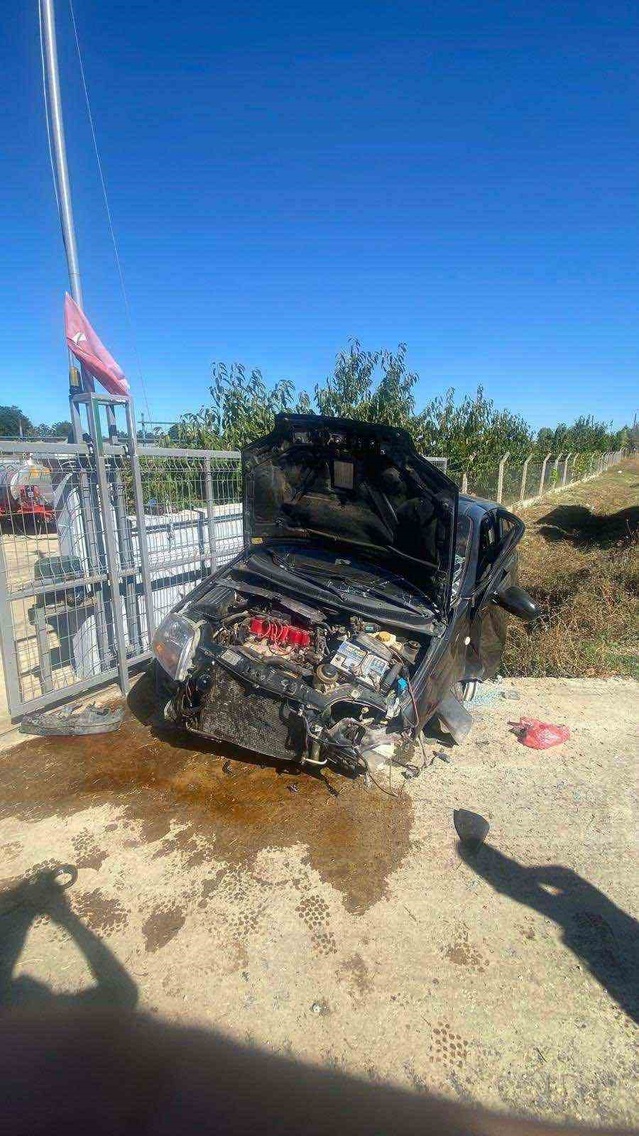 Bilecik'te savrulan otomobildeki yolcu Zümral G. yaralandı