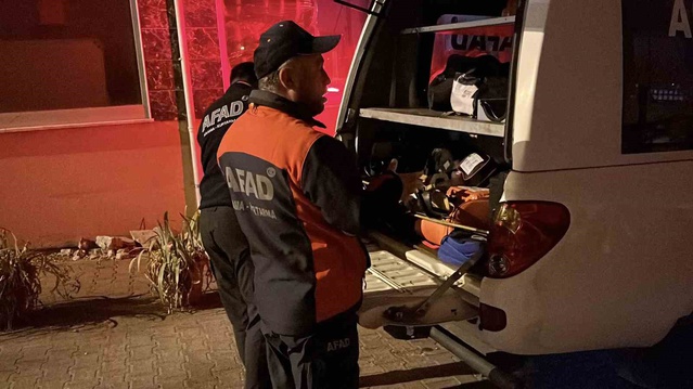 Bolu'da sinek ilacı kokusu astım hastası kadın ile 2 sağlık çalışanını hastanelik etti