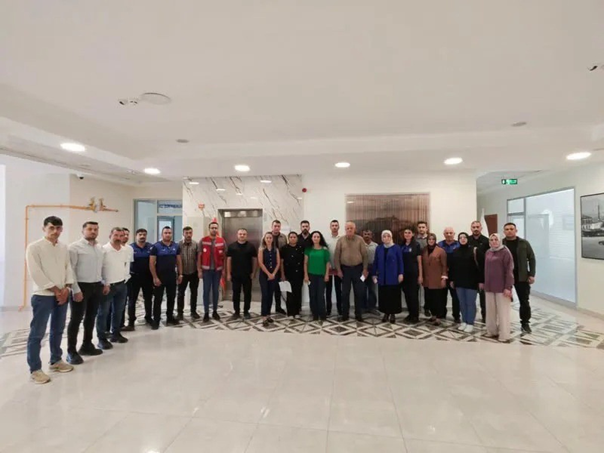 Boyabat\'ta 30 kişilik AFAD gönüllü ekibi 3 günlük eğitimle göreve hazırlanıyor