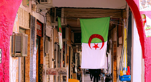 Cezayir, BAE ile diplomatik ilişkilerini kesme kararı aldı