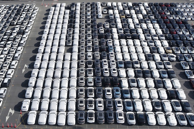 Çin'in yolcu otomobili ihracatı ilk sekiz ayda 6,2 milyonu aşarak rekor kırdı