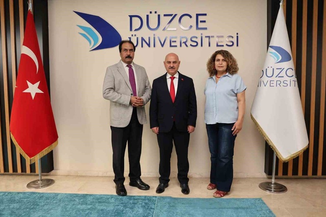 Düzce Üniversitesi ile Pakistan'daki City University arasında iş birliği protokolü imzalandı