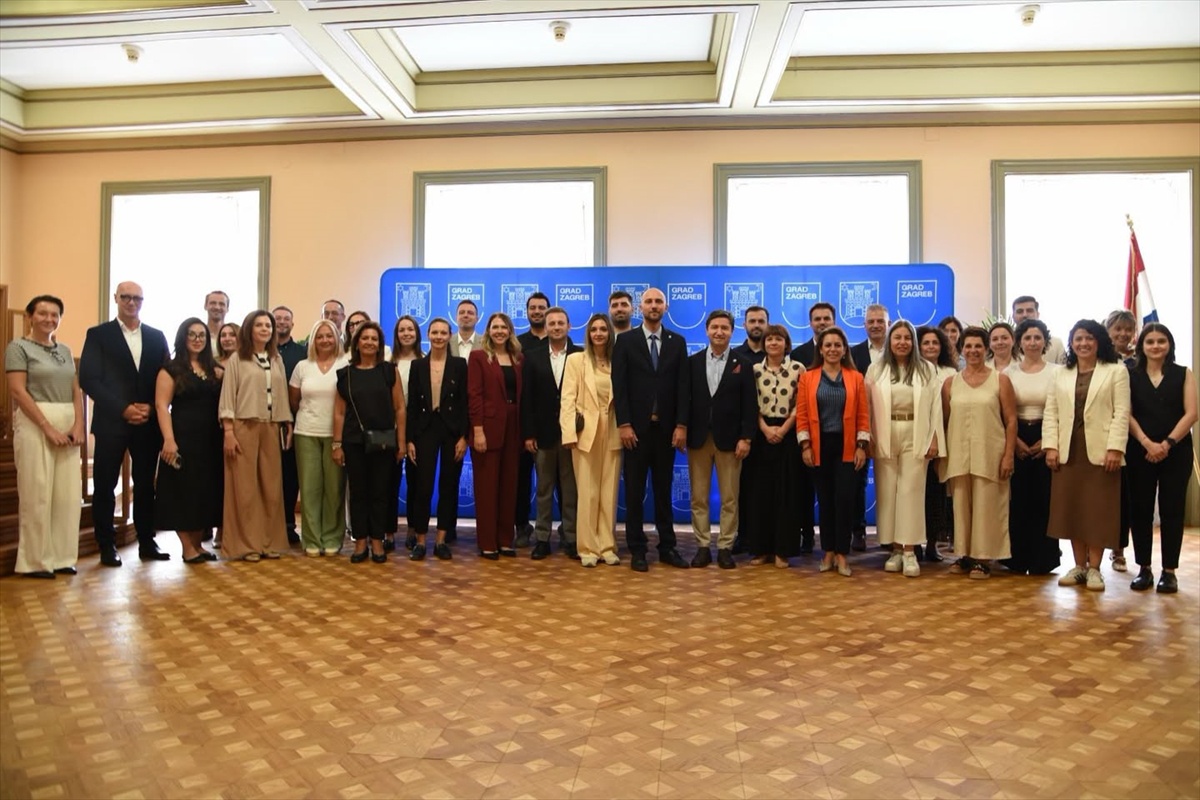Edirne Belediyesi Zagreb\'deki B40 Balkan Şehirleri Ağı toplantılarına katıldı