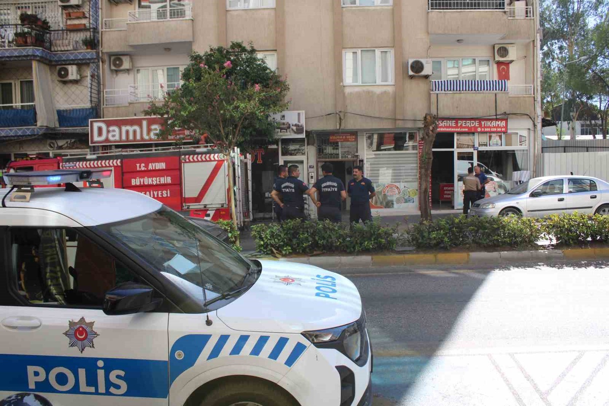 Aydın Efeler\'de doğal gaz kaçağı nedeniyle 6 katlı bina tahliye edildi