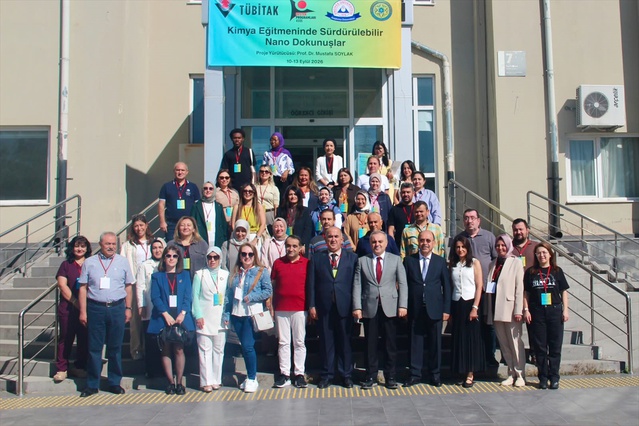 Erciyes Üniversitesinde 14 ilden 25 kimya öğretmenine nano teknoloji eğitimi verildi