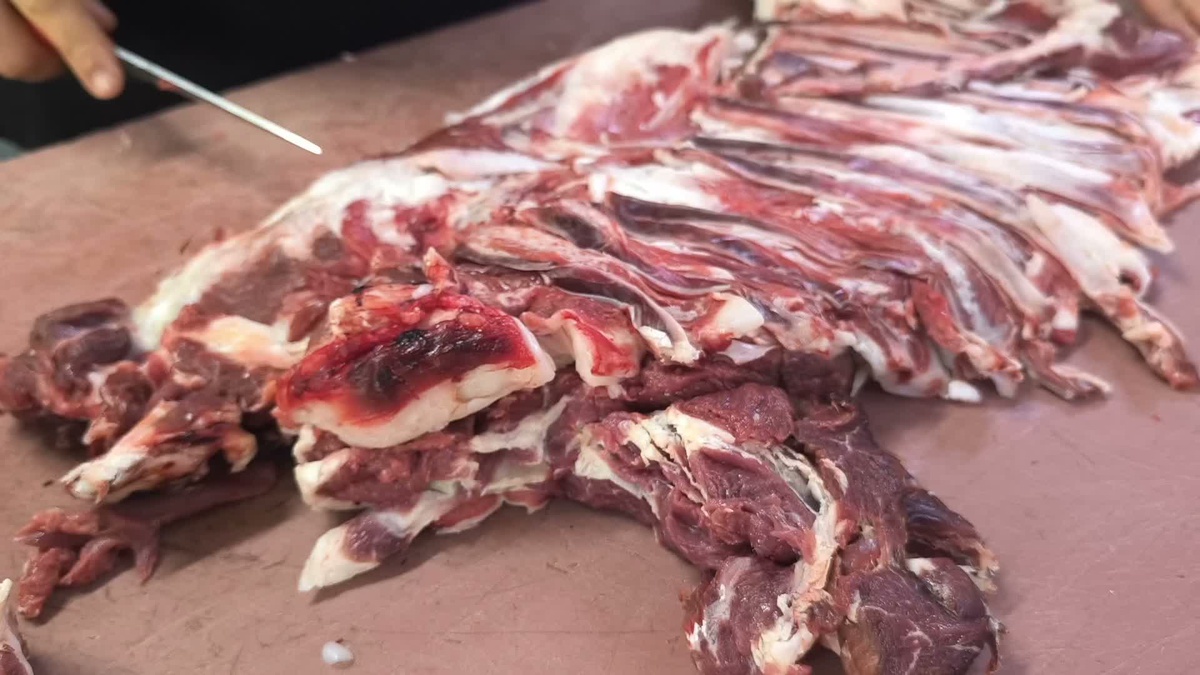 Kadirli\'de et pahalılığı, Vatandaş kebap kokusuna pamuk tıkıyor
