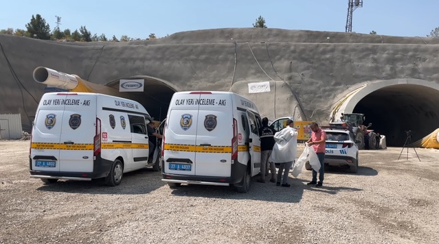 Gaziantep'te tünel inşaatında demirler esnedi, 1 işçi öldü 3 işçi yaralandı