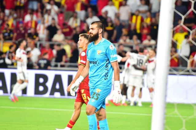Göztepe'de sakatlık ve transfer kaybı kadro istikrarını vurdu, 1 puanla 17'nci sırada