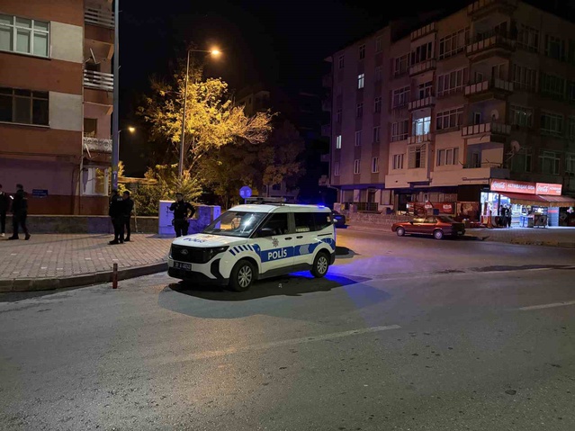 Kayseri Kocasinan'da bıçaklı kavgada yabancı uyruklu çocuk ağır yaralandı