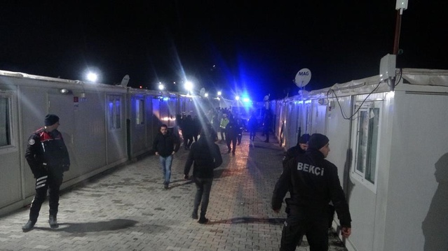 Malatya'da polise kılıçla saldıran İ.K., 18 yıl 11 ay 15 gün hapis cezası aldı