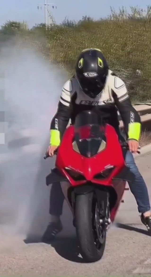 Hatay Dörtyol'da akrobatik motosiklet sürücüsüne 53 bin 246 TL ceza kesildi