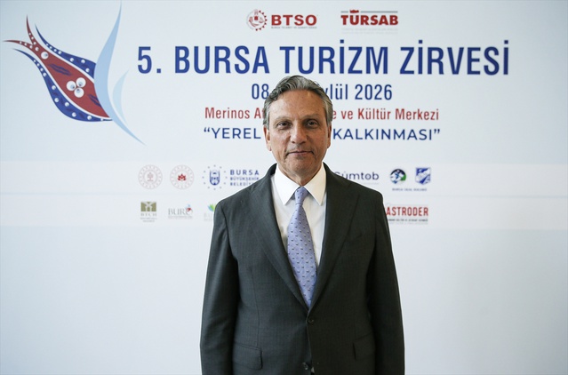 TÜRSAB Başkanı Bağlıkaya: Türkiye ateş çemberi içinde adeta bir vaha gibi
