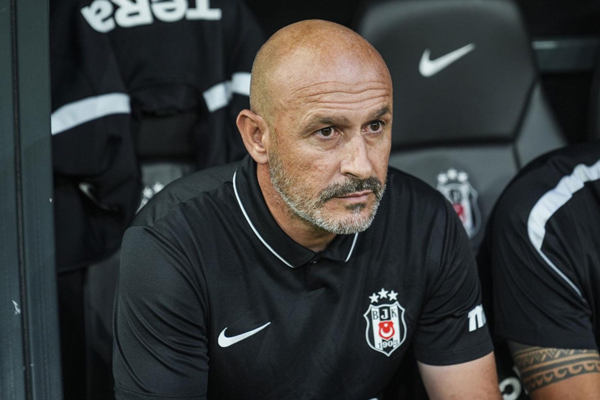 Vincenzo Italiano, derbiyi kazanan 11\'inden 4 ismi yedek kulübesine gönderiyor