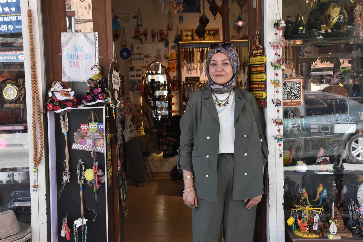 Afyonkarahisarlı kadın girişimci üçüncü dükkanını açtı, 15-20 kadına iş kapısı oldu