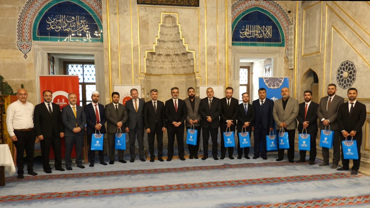 Amasya\'da hutbe yarışması finalinde Kayserili din görevlisi Yusuf Say birinci oldu