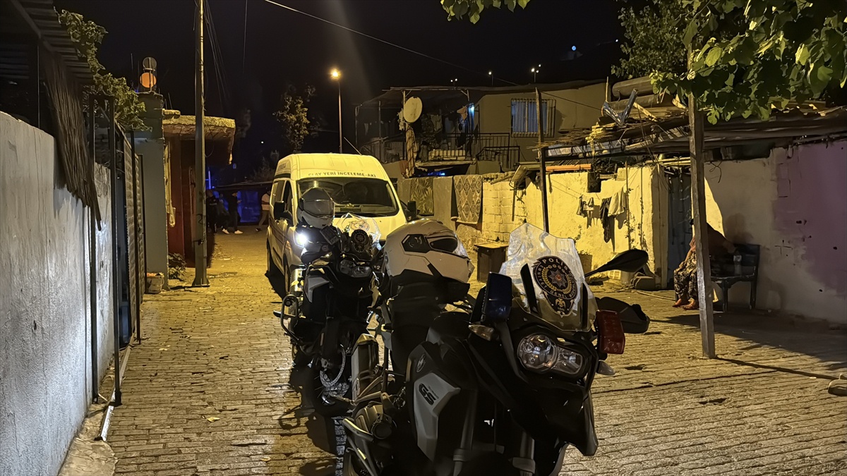 Aydın Efeler\'de iki aile arasında silahlı ve bıçaklı kavga, 1 kişi yaralandı