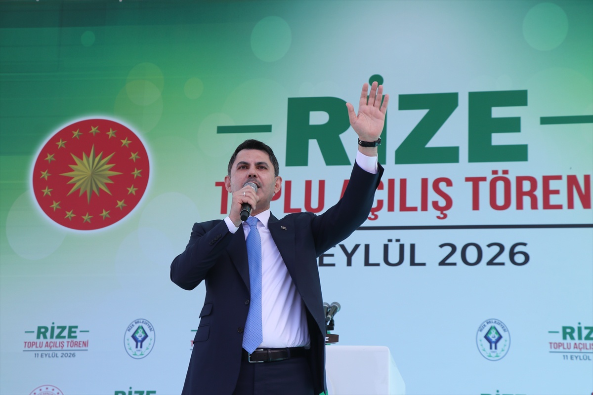Bakan Kurum, Rize\'de toplu açılış töreninde konuştu: