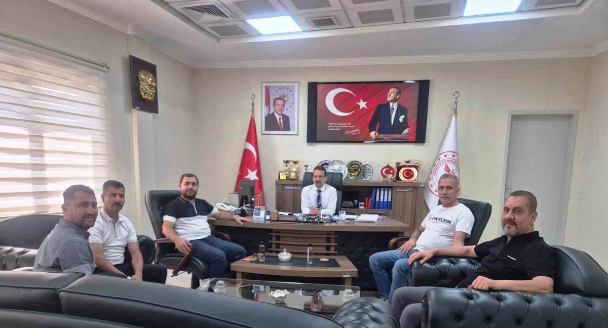 Cizre Devlet Hastanesi başhekimi Sapan, basın mensuplarıyla bir araya geldi