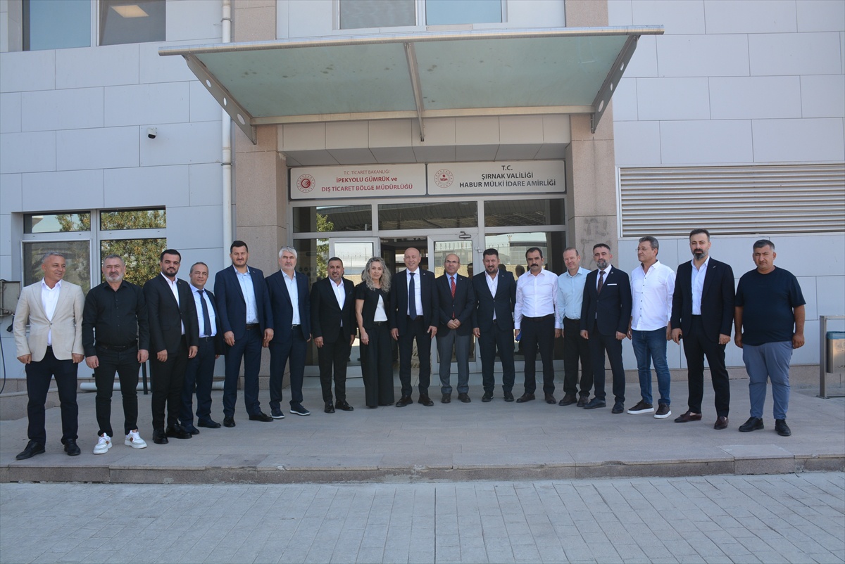 DAİB Başkanı Madırlı, Habur\'daki gümrük müdürlüğünü ziyaret etti
