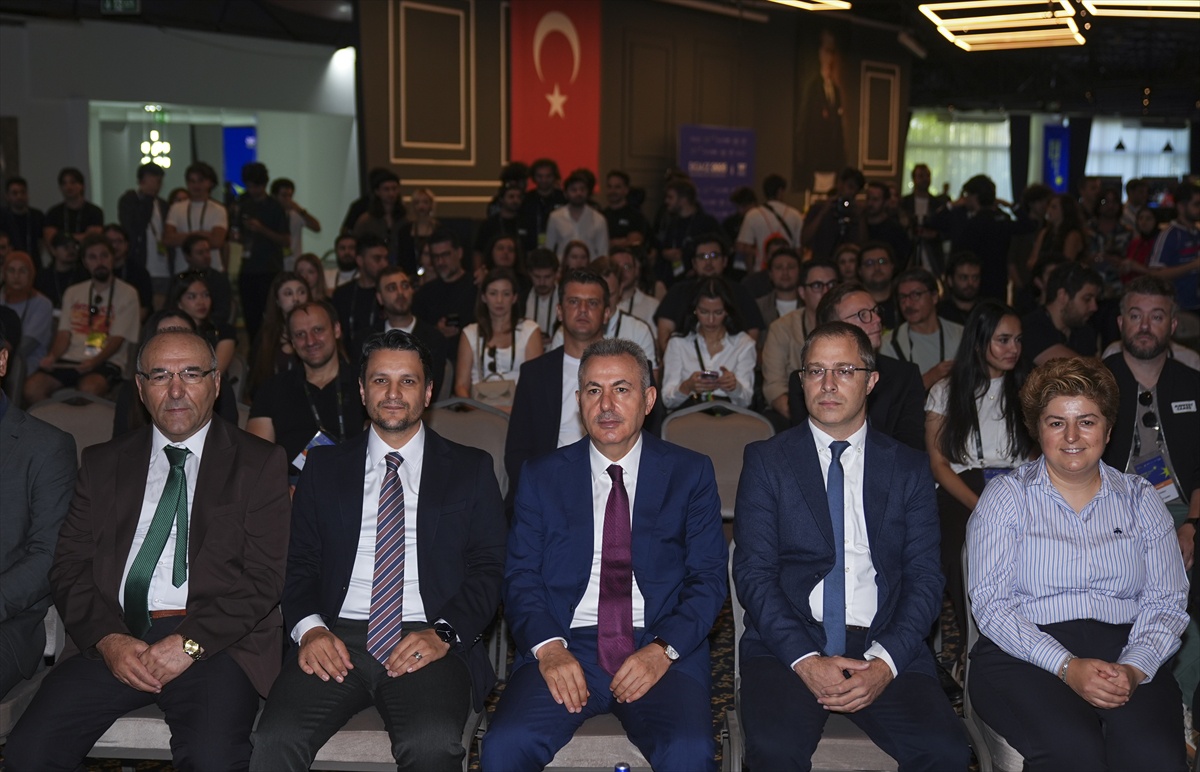 İzmir\'de DIGIAGE Global Indie Game Summit 2026 başladı