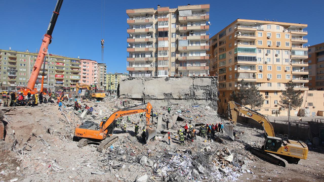 77 kişinin öldüğü binada skandal üstüne skandal