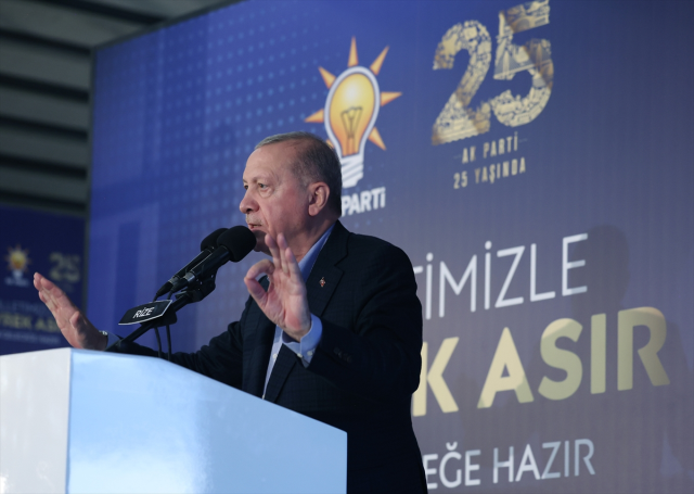 Erdoğan'dan 'Büyük Türkiye Mutabakatı' çağrısı: Cephe siyasetinden tamamen kurtulmalıyız