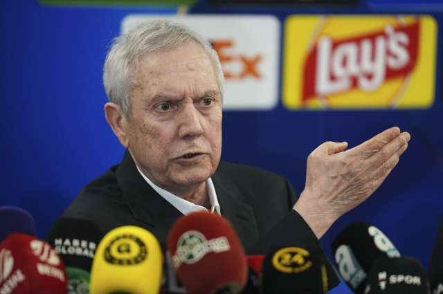 Fenerbahçe'de İsmail Kartal dönemi sona erdi