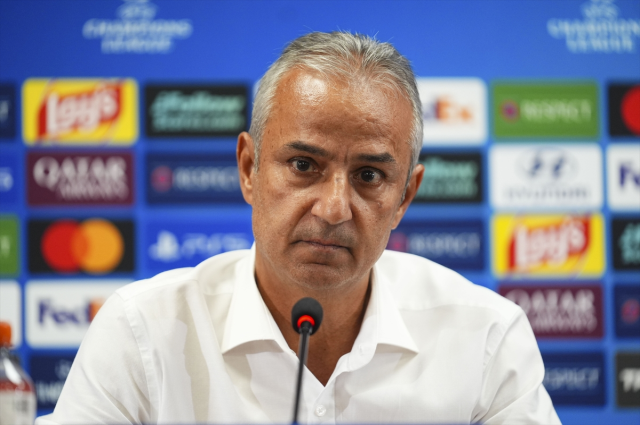 Fenerbahçe'den yeni bir açıklama daha: İsmail Kartal görevinin başındadır
