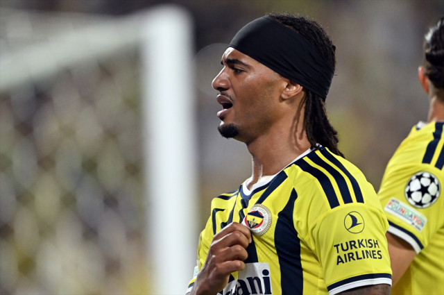 Fenerbahçe'nin yıldızı, UEFA Şampiyonlar Ligi'nde haftanın 11'ine seçildi