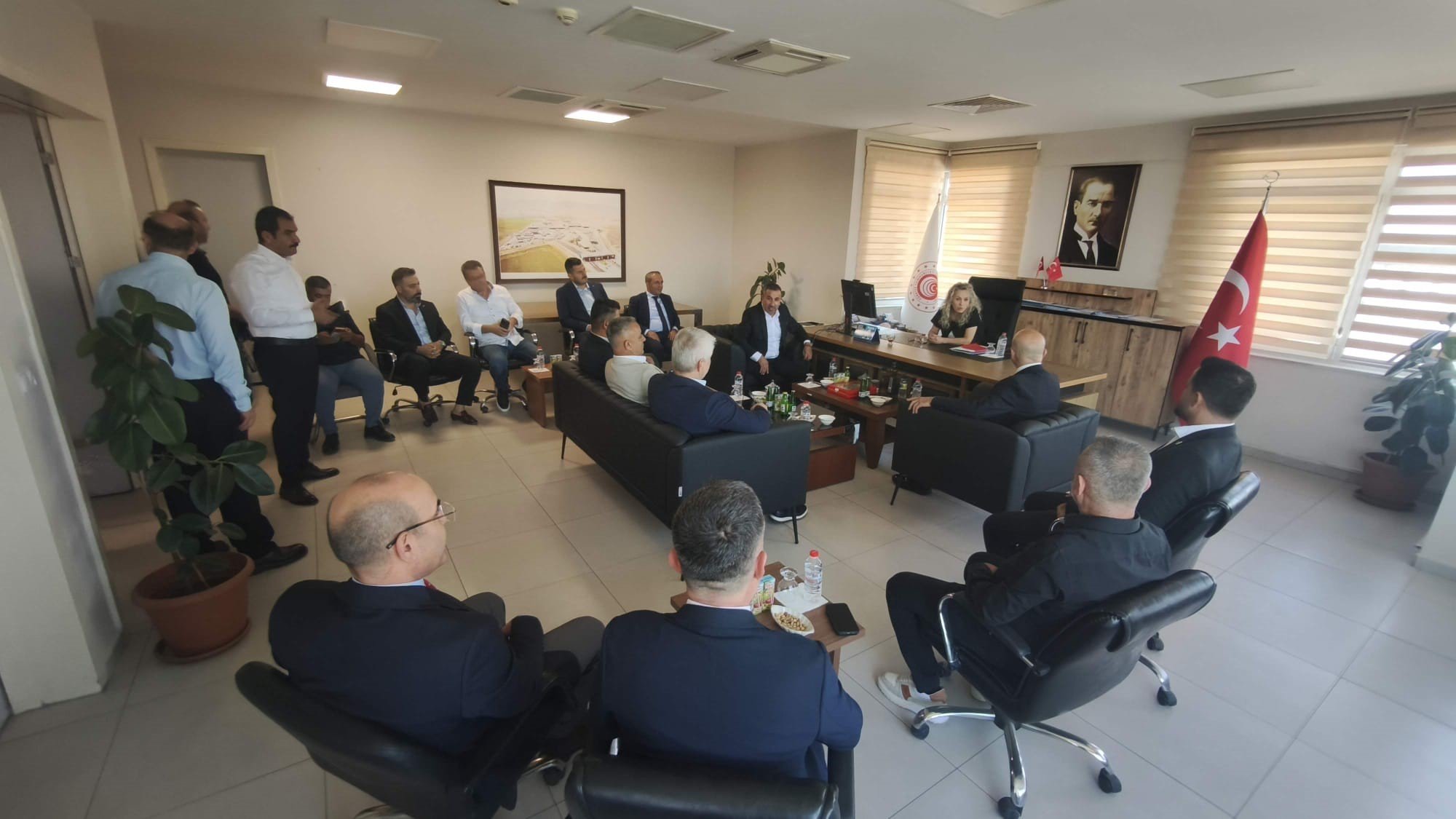 DAİB heyeti Şırnak'ta ihracat için Habur ve Valiliği ziyaret etti